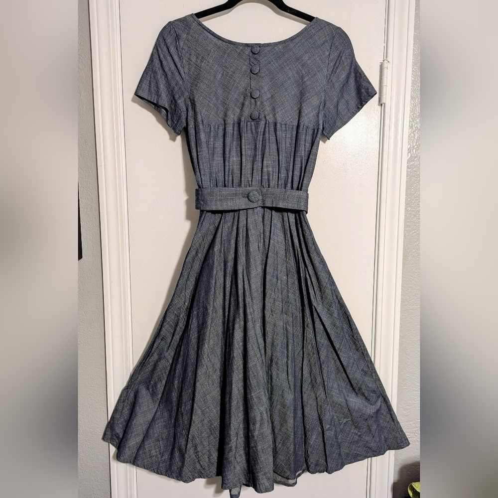 eShakti Chambray Short Sleeve A-line Button-back Midi Dress Size 4/6